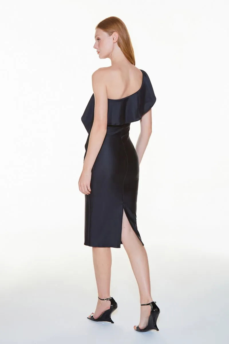 VESTIDO MIDI SCULPT COM BABADO PRETO