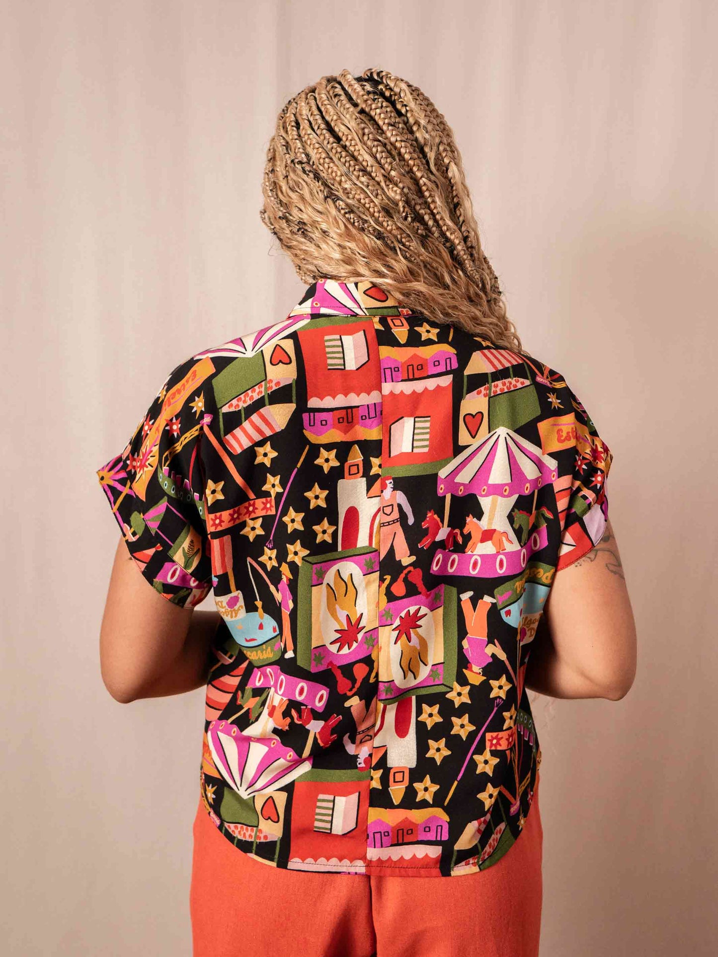 BLUSA BOTÕES | QUERMESSE