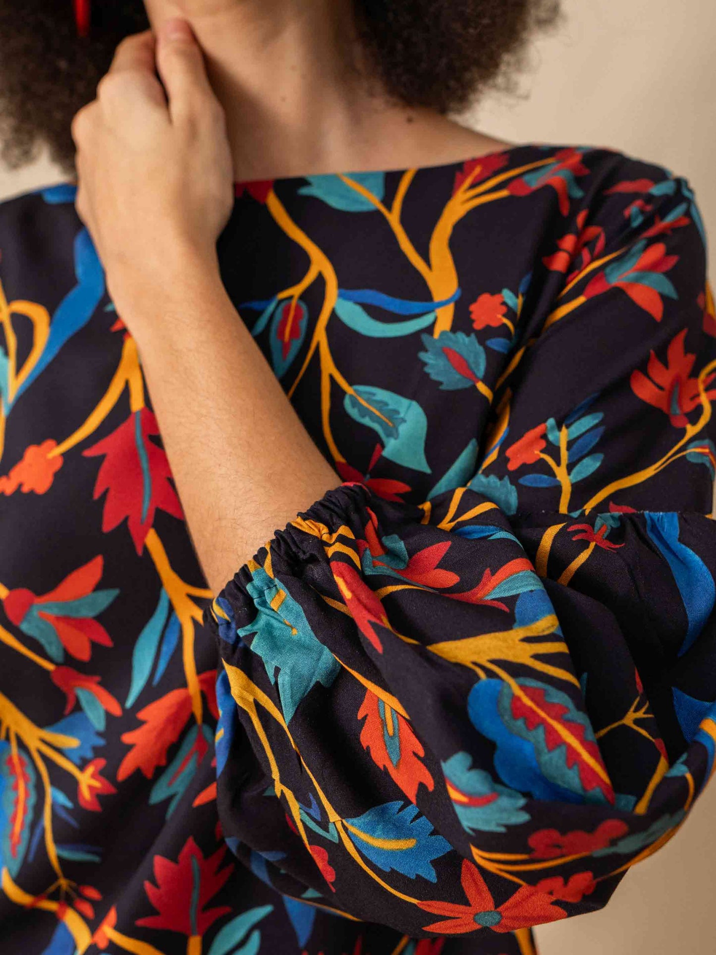 BLUSA BUFANTE | PAPEL DE PAREDE CHINÊS