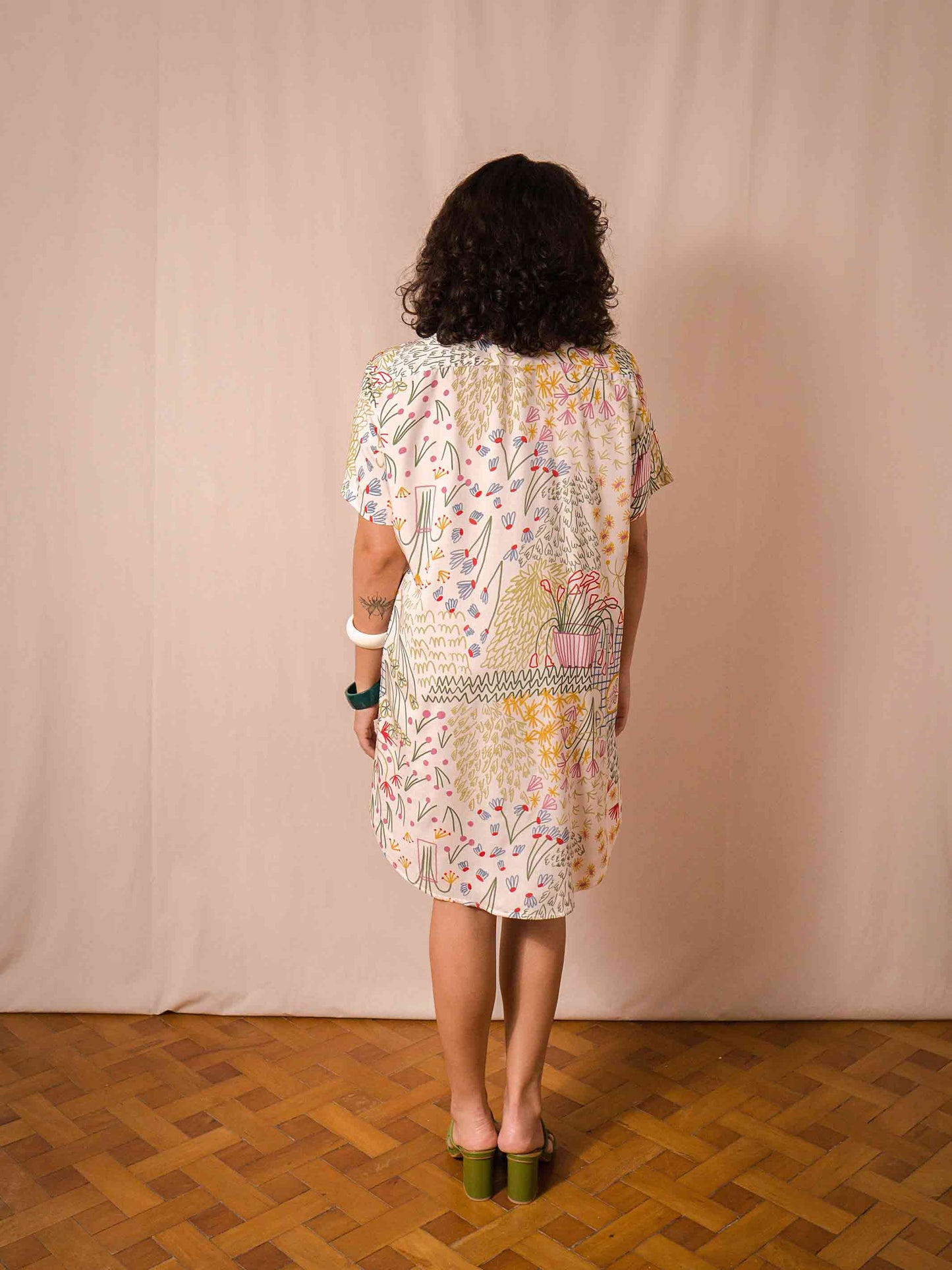 Chemise Lia curto | Jardim