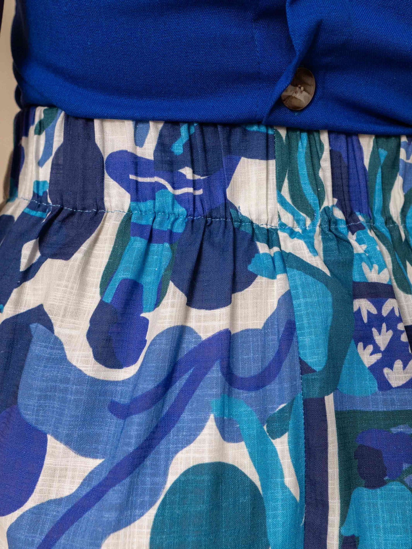 SAIA HELENA | AMPARO AZUL