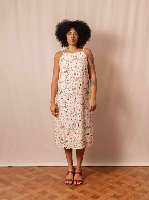 VESTIDO TRAPEZIO | BORDADO