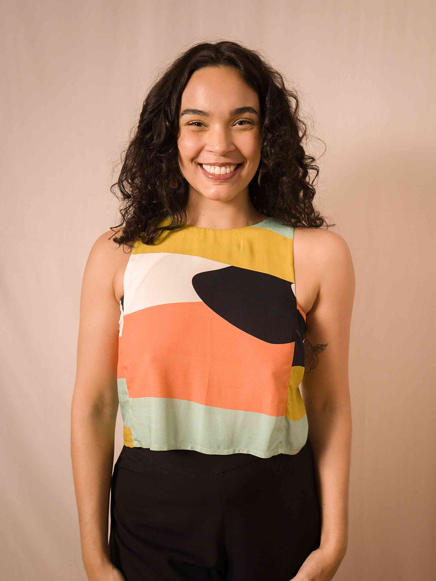 CROPPED MAYA | BRISA