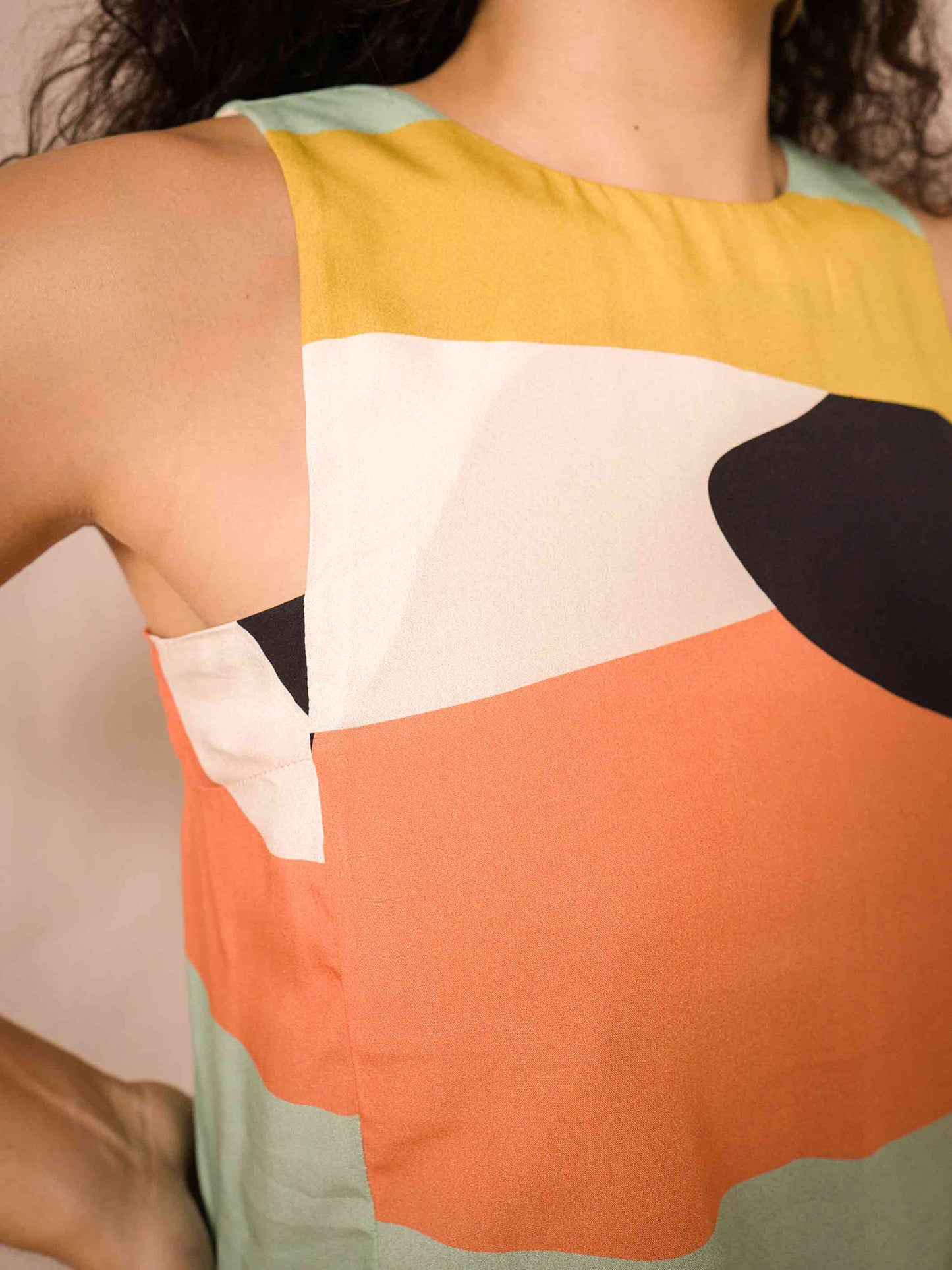 CROPPED MAYA | BRISA