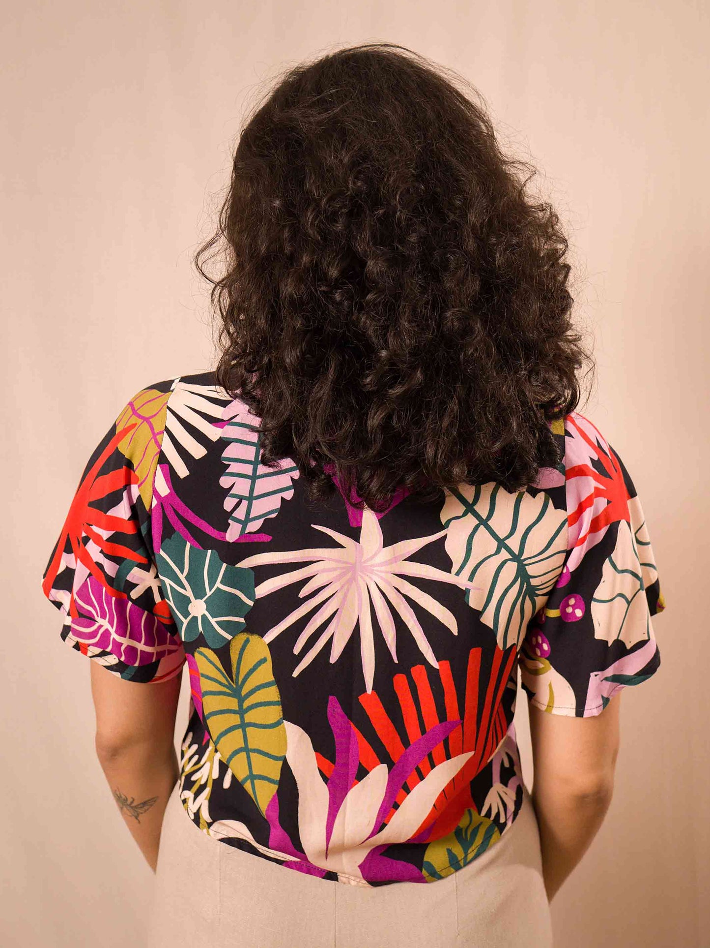 CROPPED NIPONICA | FOLHAGENS