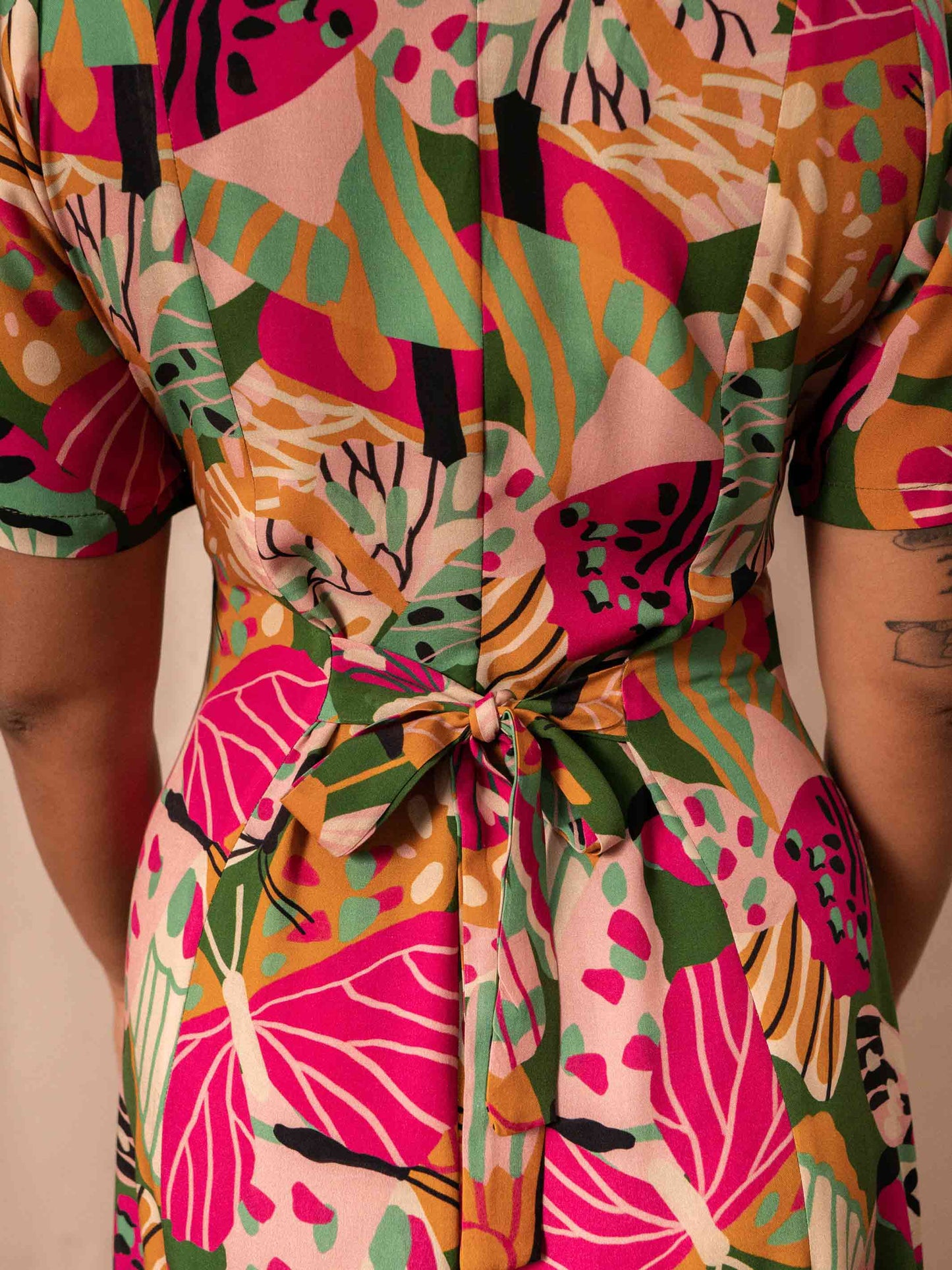 VESTIDO DAI LONGUETE | BORBOLETAS