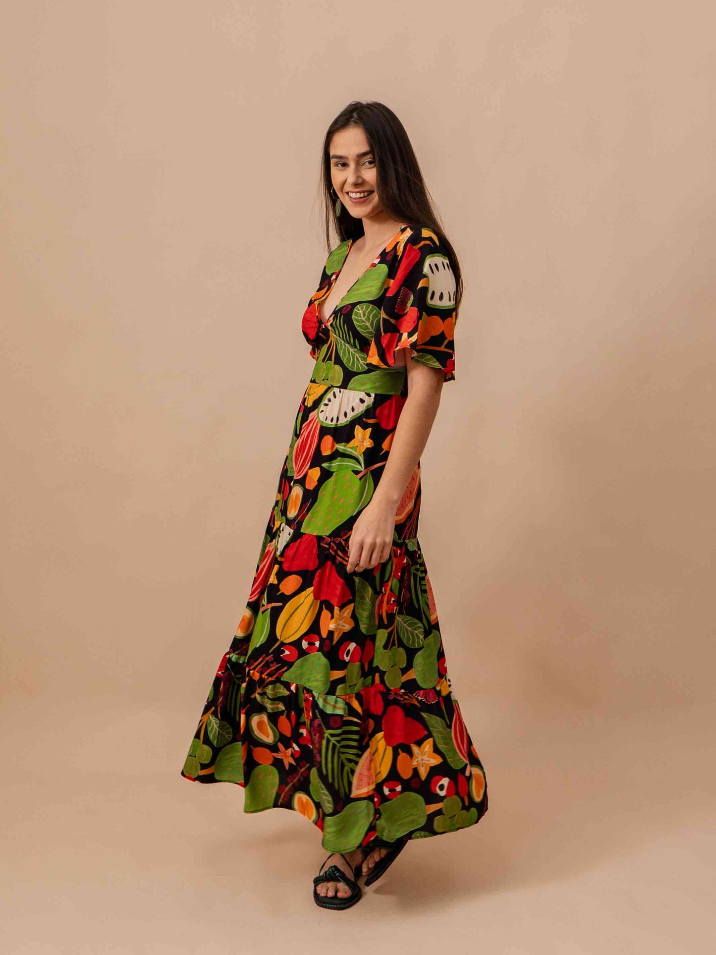 VESTIDO NINA LONGUETE | FRUTOS PRETO