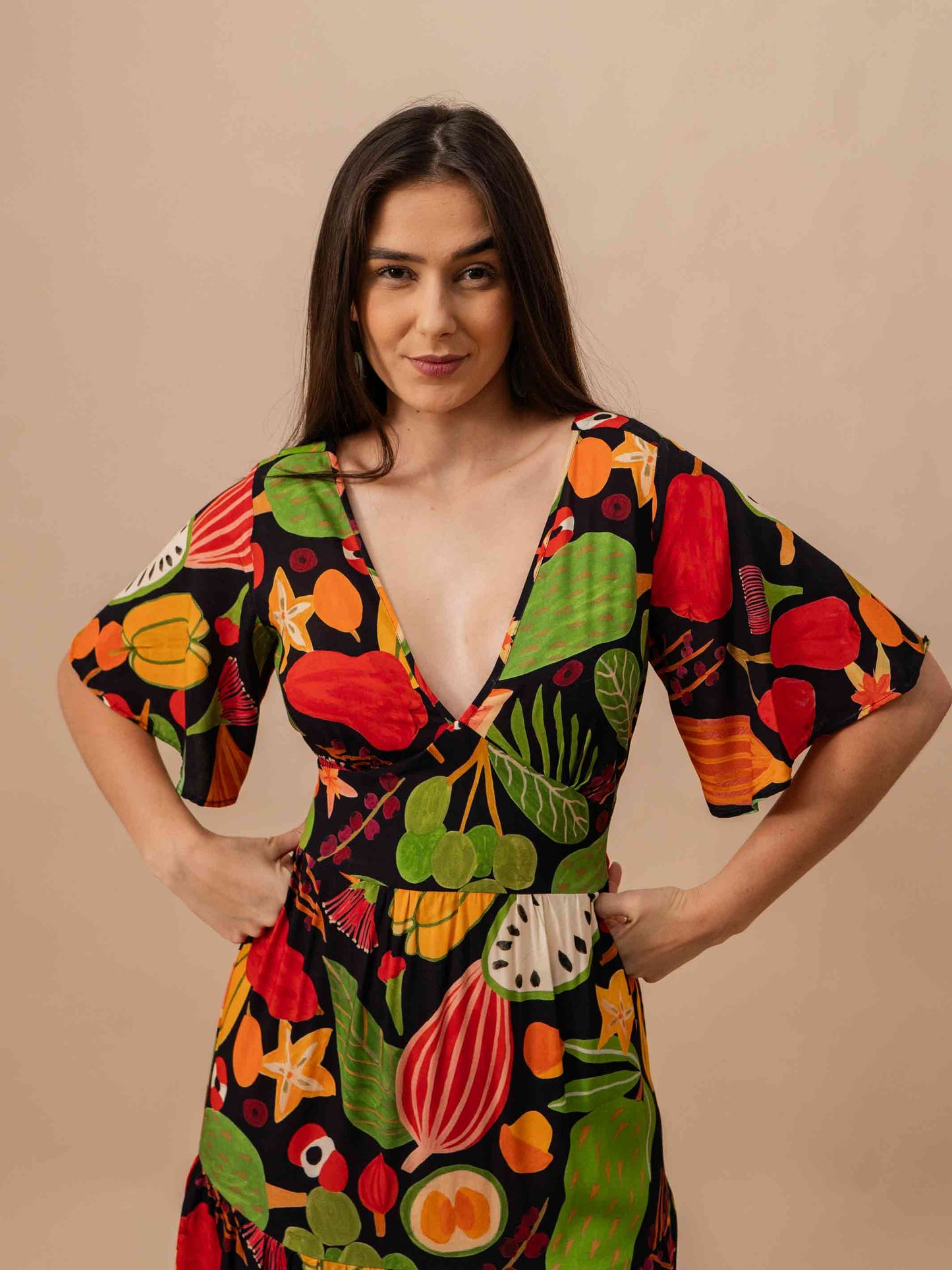 VESTIDO NINA LONGUETE | FRUTOS PRETO