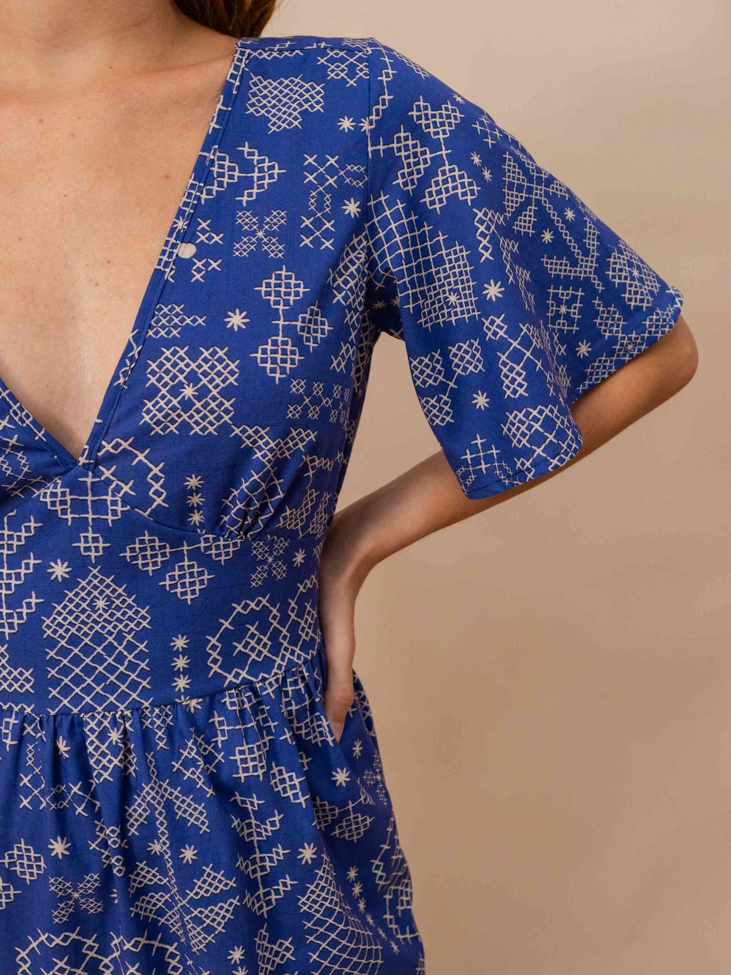 VESTIDO NINA LONGUETE | PONTO CRUZ AZUL