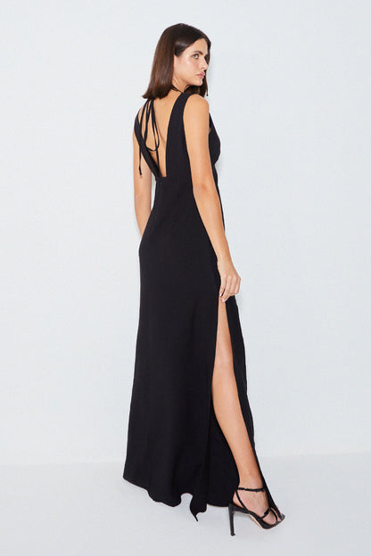 VESTIDO LONGO COM COSTAS DECOTADA PRETO
