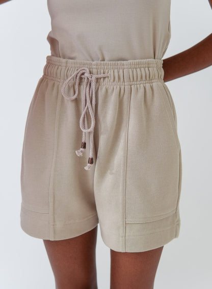Shorts Oli - Bege Fendi