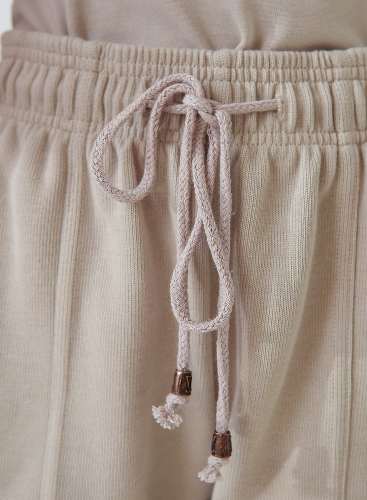Shorts Oli - Bege Fendi