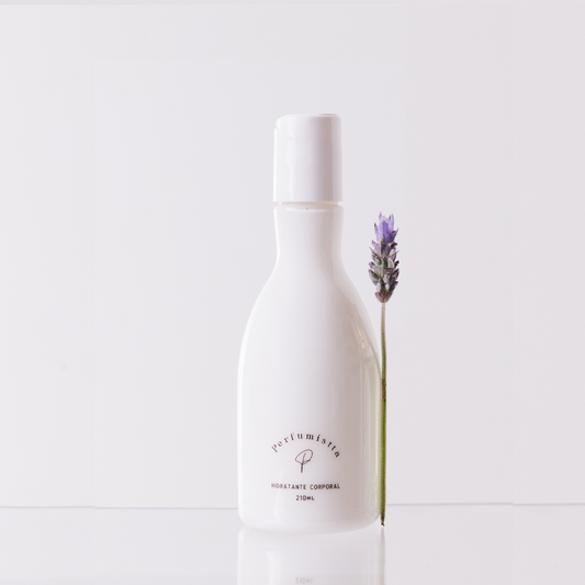 Hidratante Lavanda e Cassis, inspirado por Libre - Embalagem PET