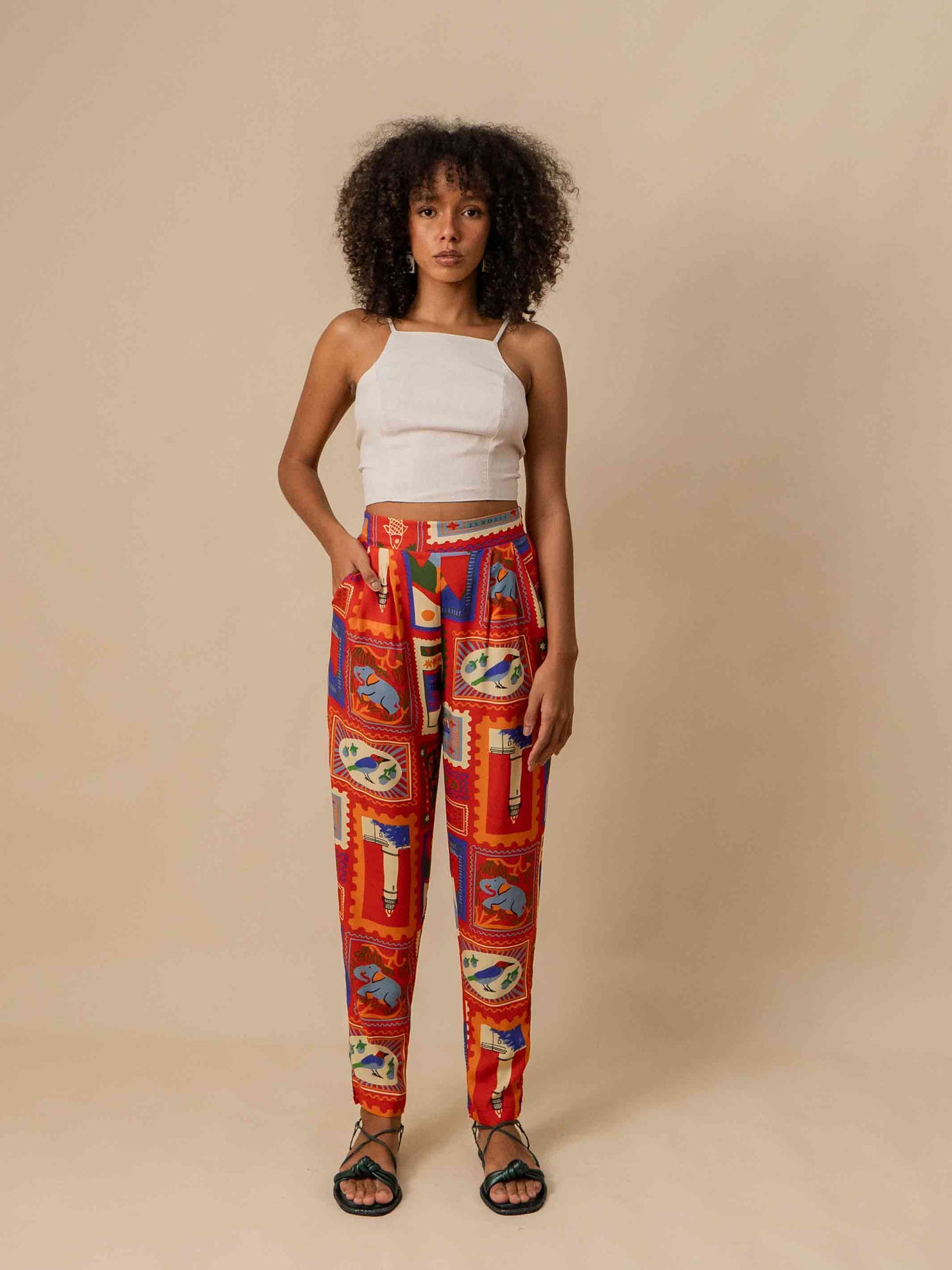 CALÇA DANI | SELO POSTAL VERMELHO