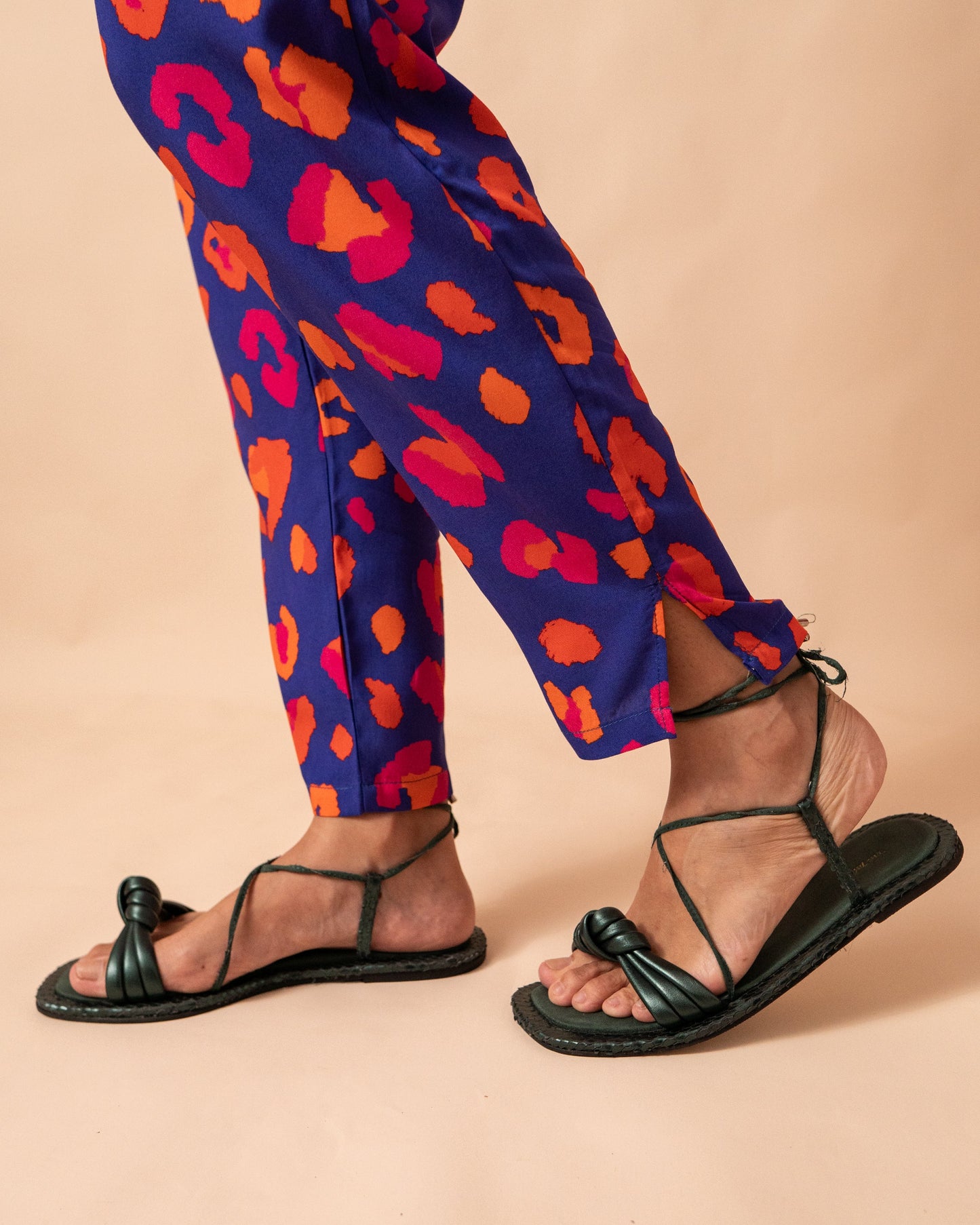 CALÇA DANI | ONCINHA AZUL