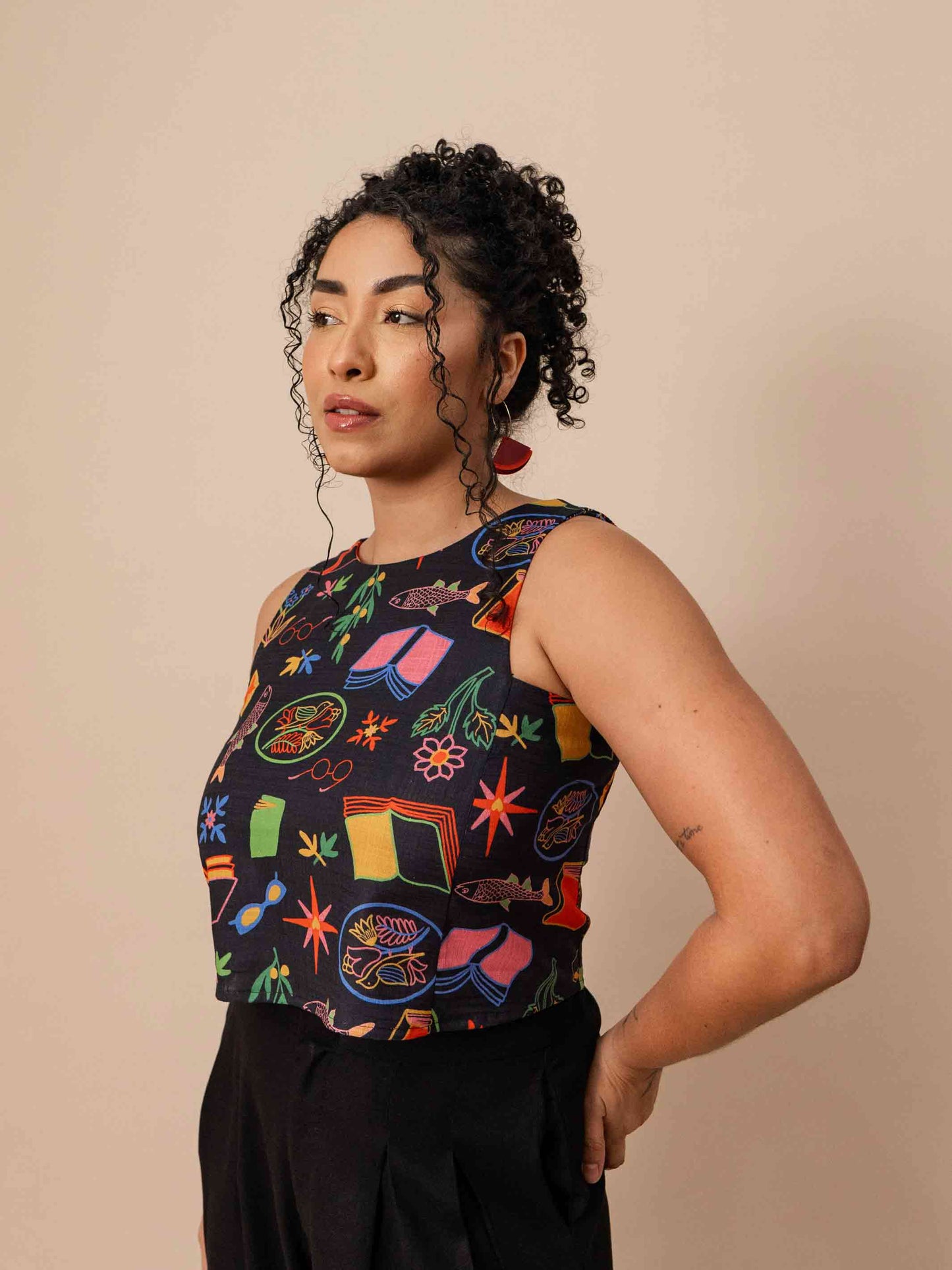 CROPPED MAYA | EX LIBRIS