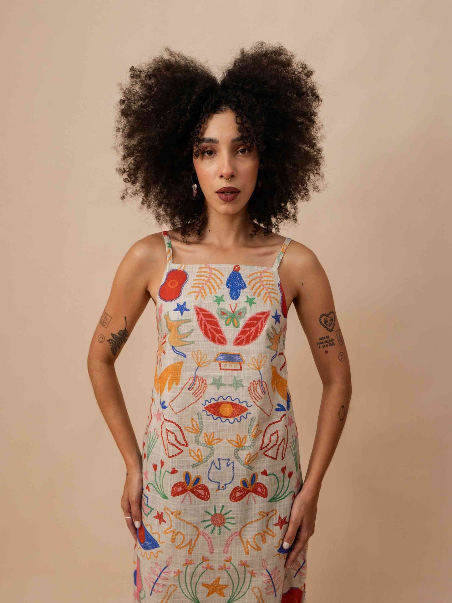 VESTIDO TRAPÉZIO | VIOLETA BORDADA