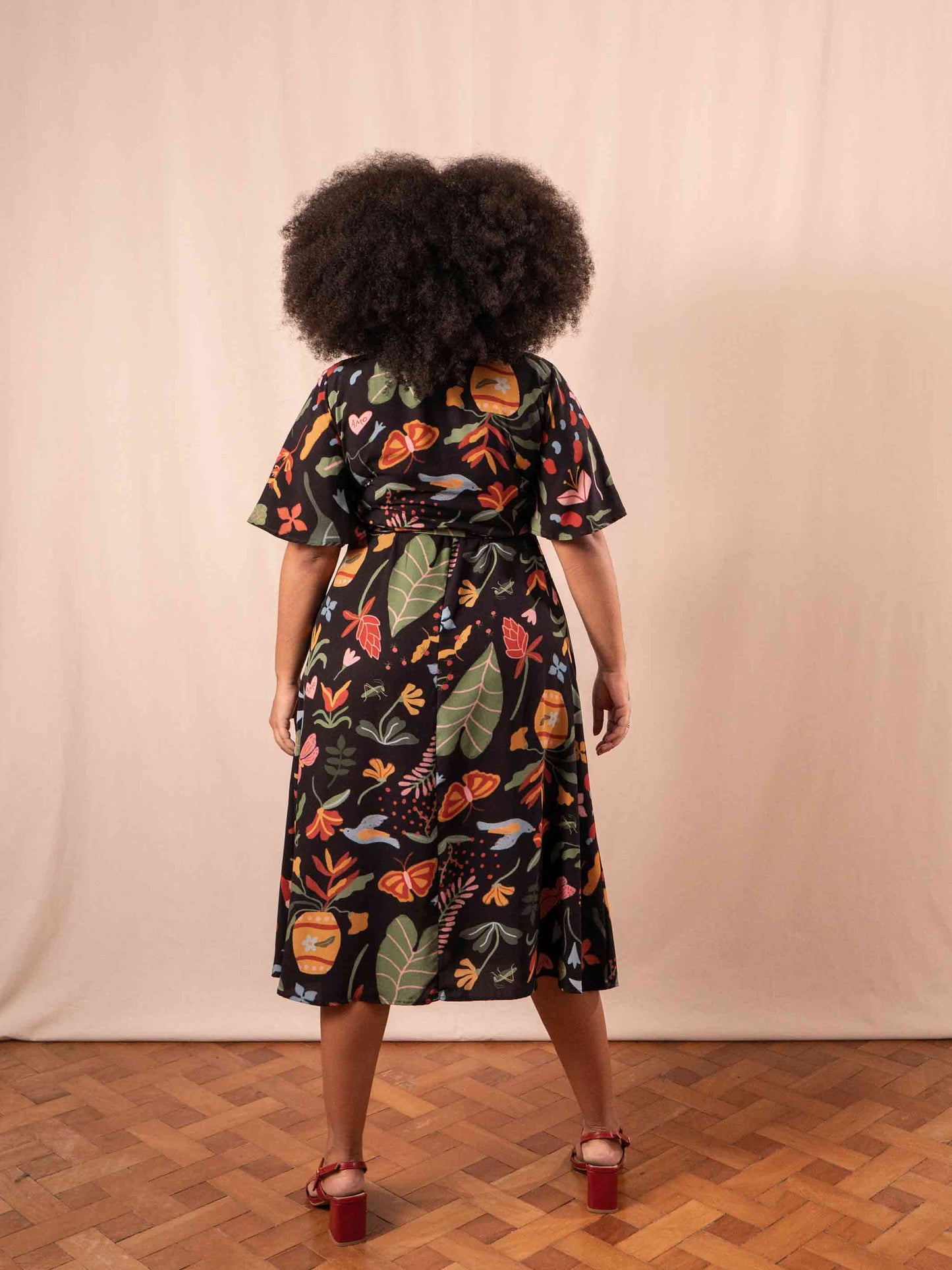 VESTIDO TRANSPASSADO | GUITA
