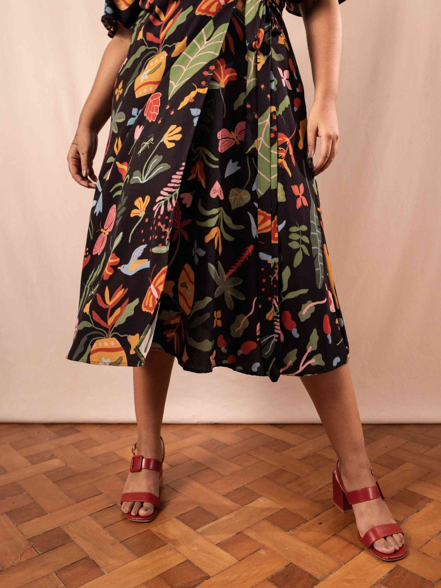 VESTIDO TRANSPASSADO | GUITA