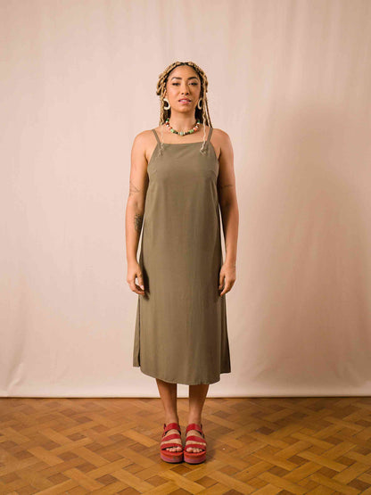 VESTIDO TRAPÉZIO | VERDE MUSGO